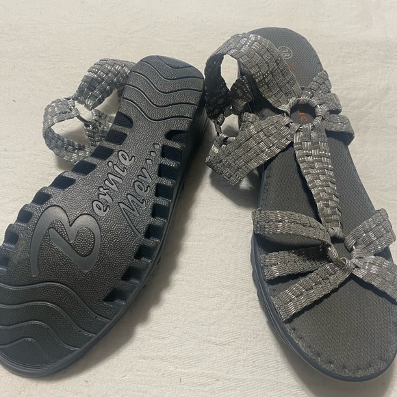 Bernie Mev Shoes - Picture 3 of 5